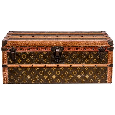 louis vuitton flower trunk|louis vuitton vintage trunks.